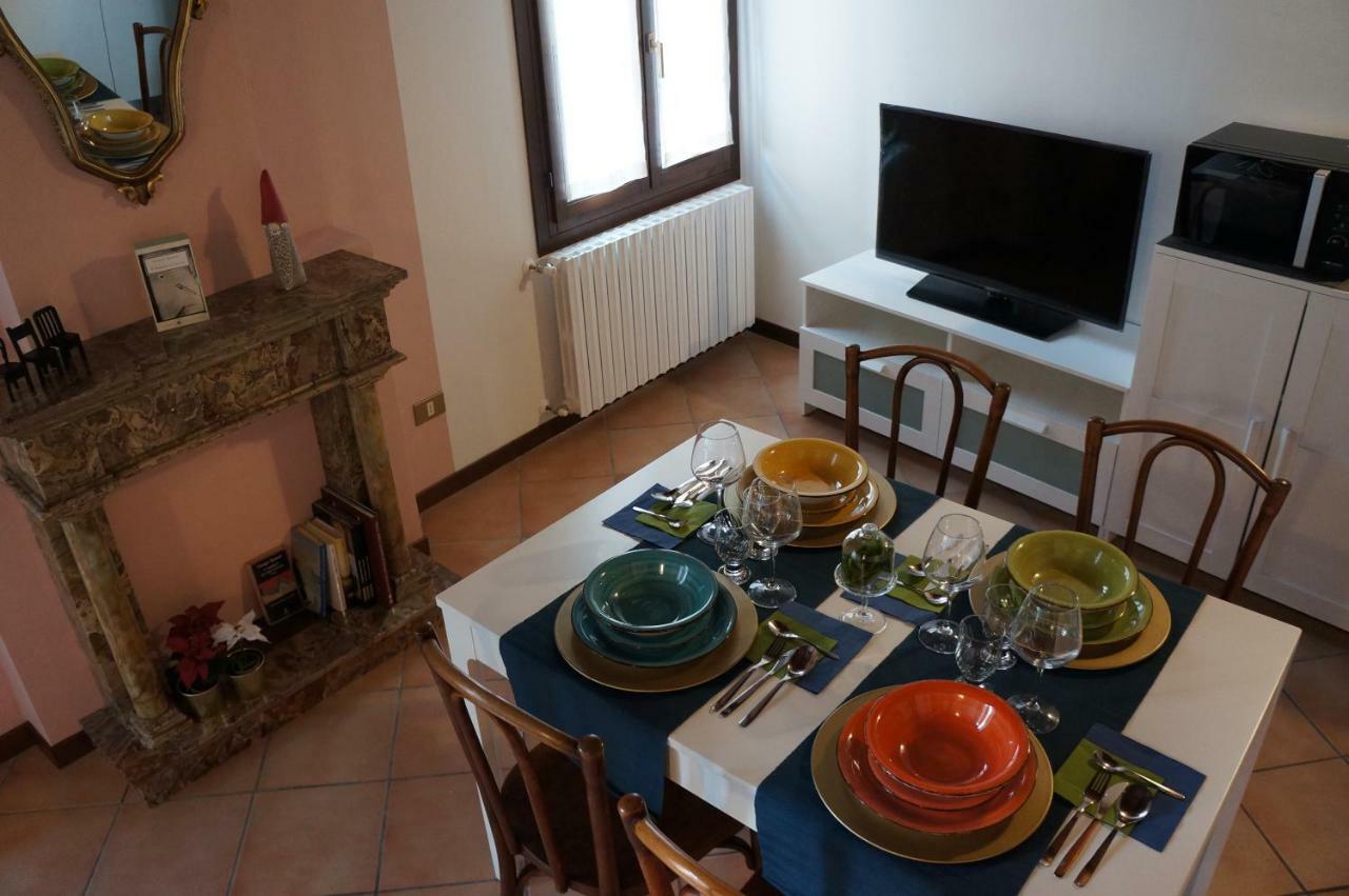 La Scarana Apartman Ferrara Kültér fotó