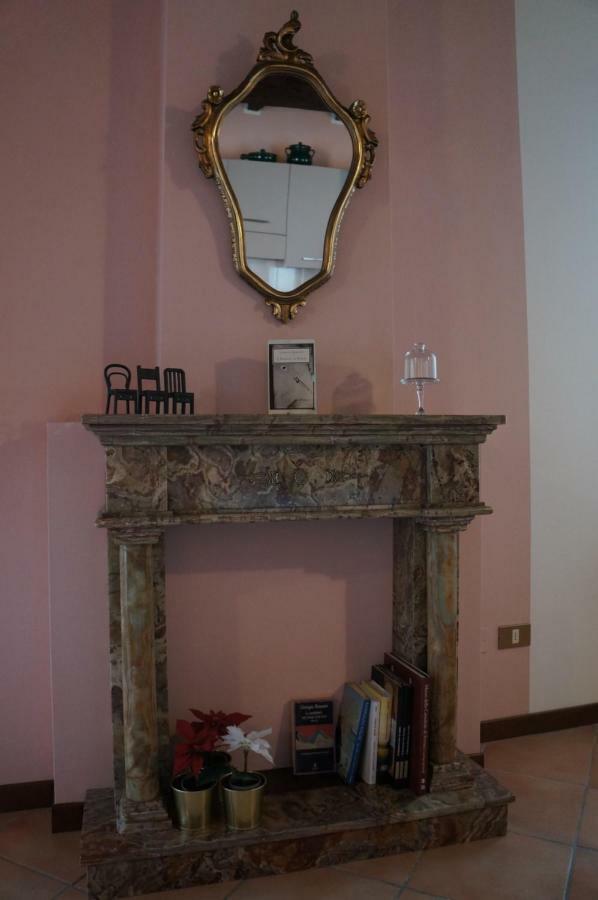 La Scarana Apartman Ferrara Kültér fotó