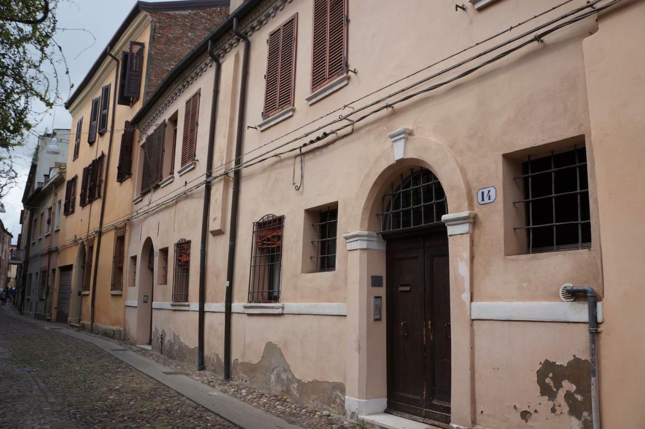 La Scarana Apartman Ferrara Kültér fotó